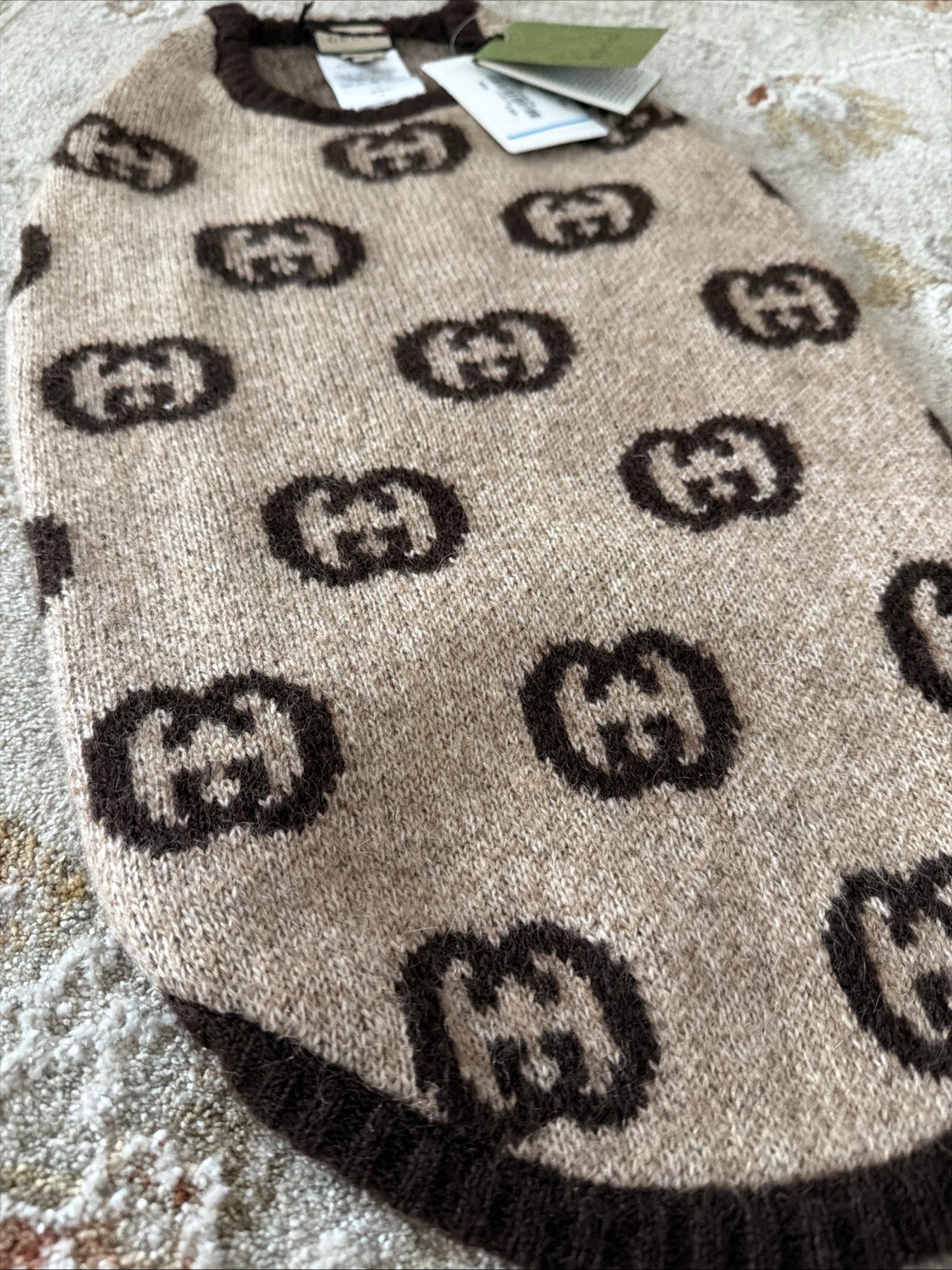 New 2026 Authentic Gucci GG Jumbo Logo Dog Sweater Clothes Tan Brown Size L