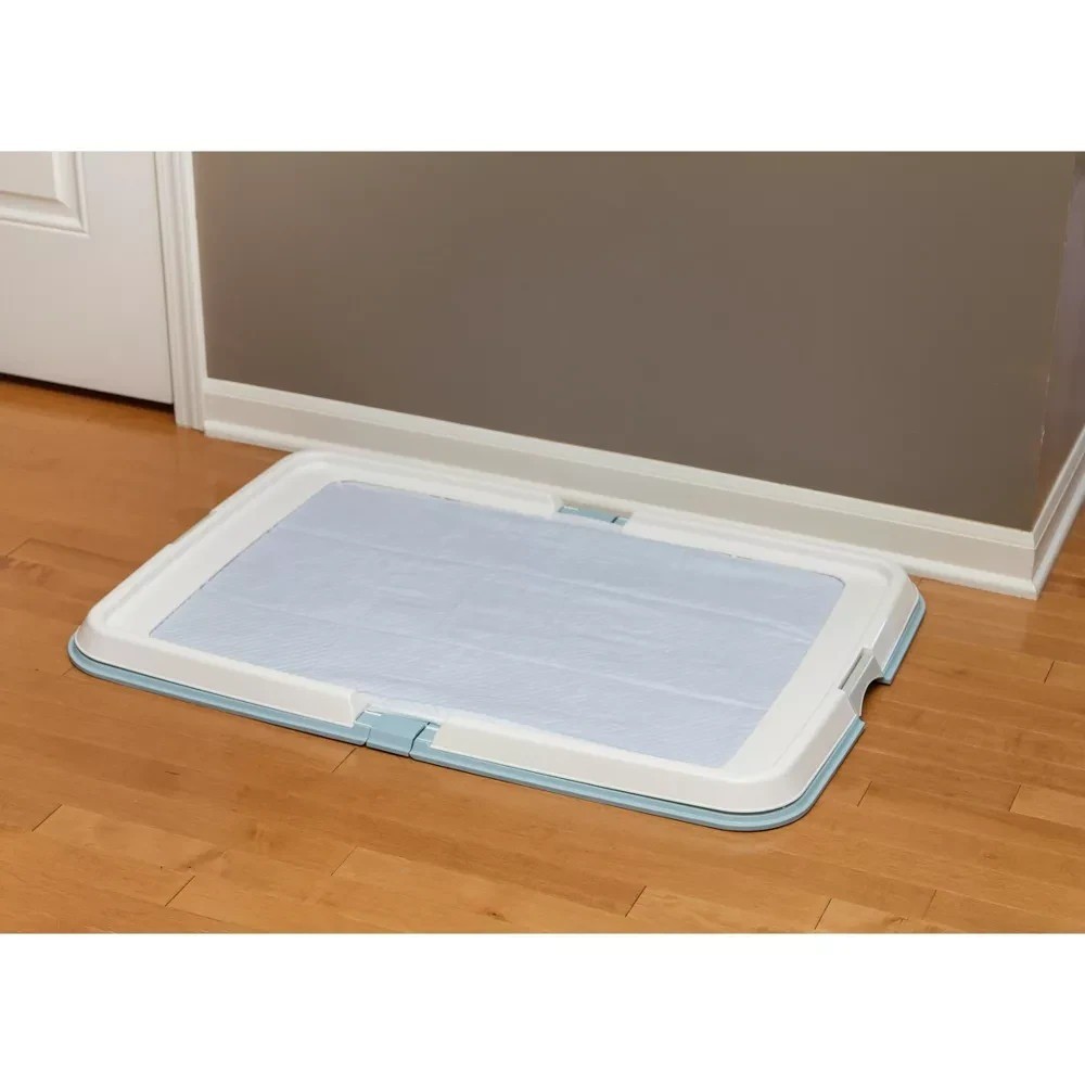 IRIS USA Neat N Dry Extra Large Pet Training Pad Holder Fits 23.5″x35.5″ Blue