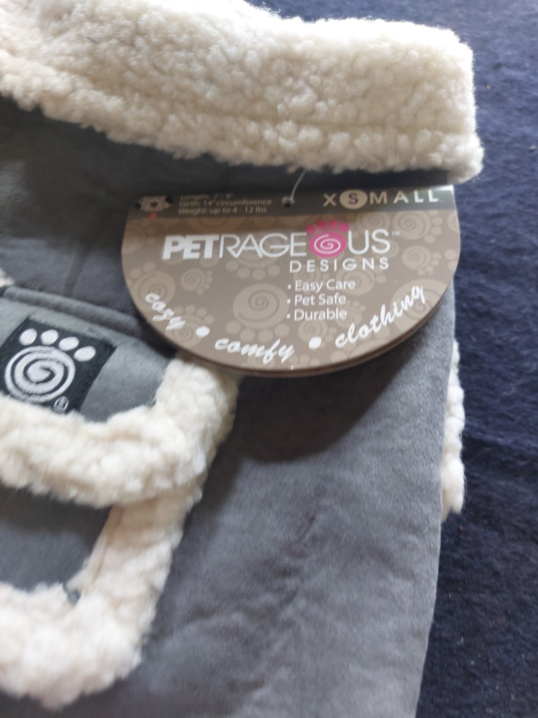 PetRageous Designs XSmall Soft Faux Fur Lined Coat 100% Polyester 7″ to 9″ Dogs