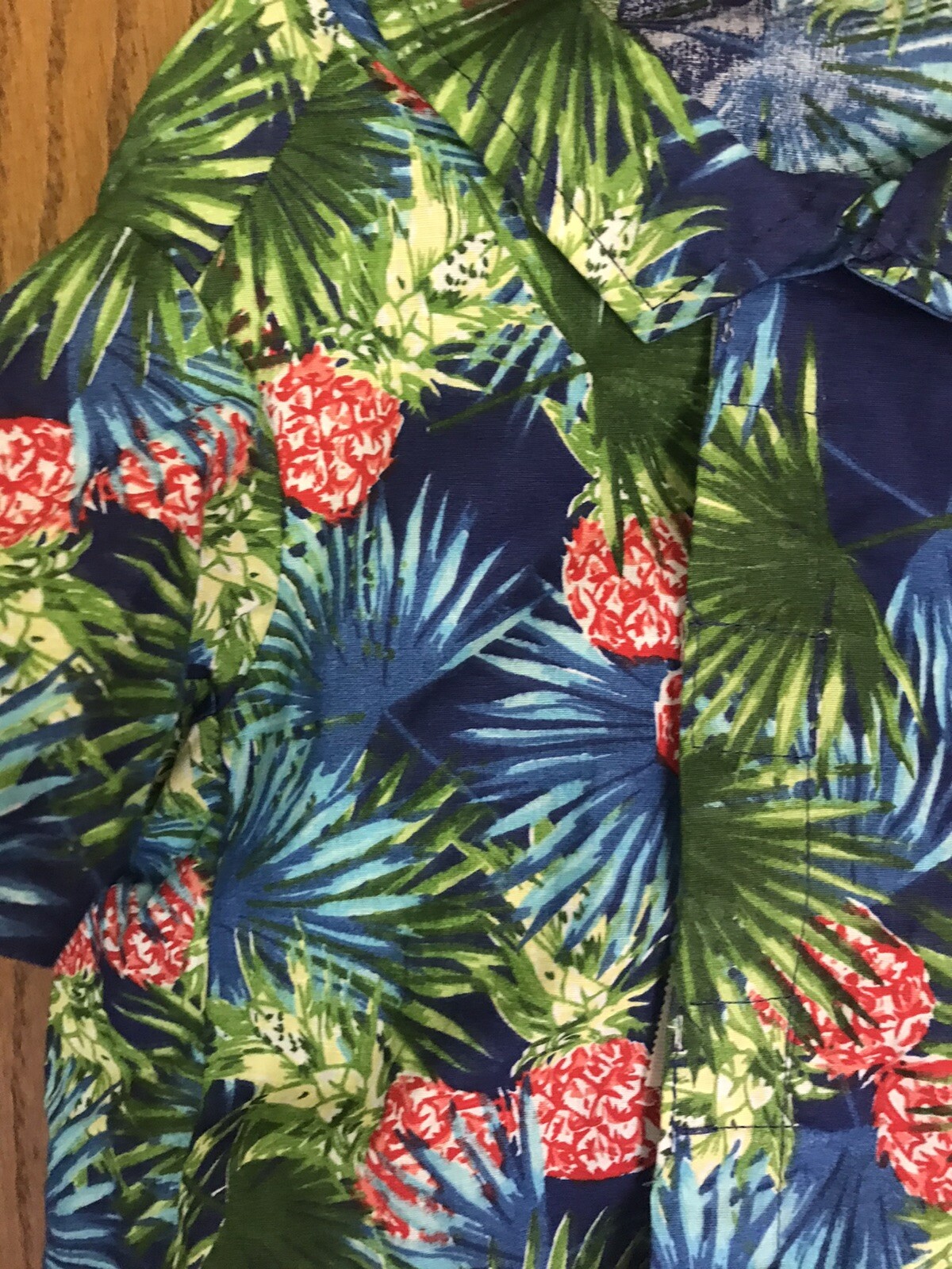 Pet Posse Tropical Hawaiian Dog Short Sleeve Beach Pineapple Shirt Clothes Sz S