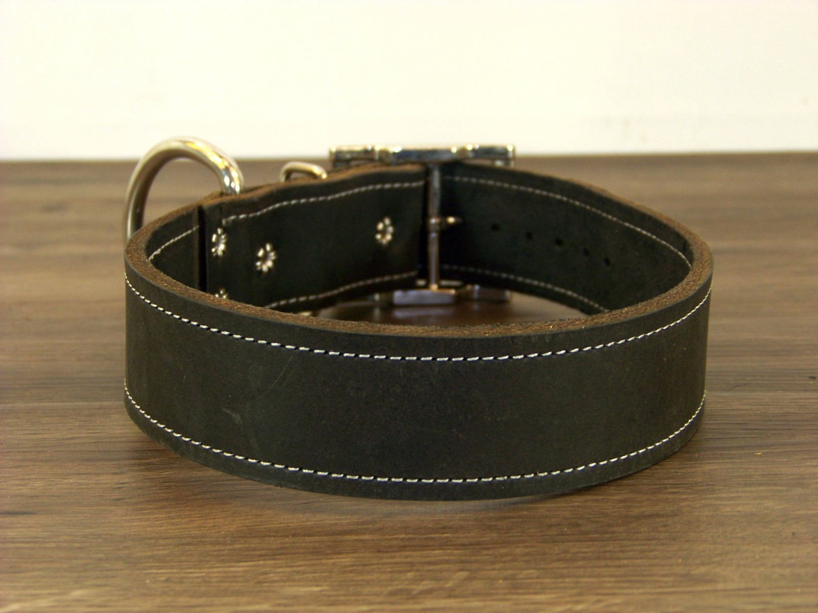 1 – 1/2 Inch-Wide Top Quality Leather Dog Collar W/ Stitching Made in USA