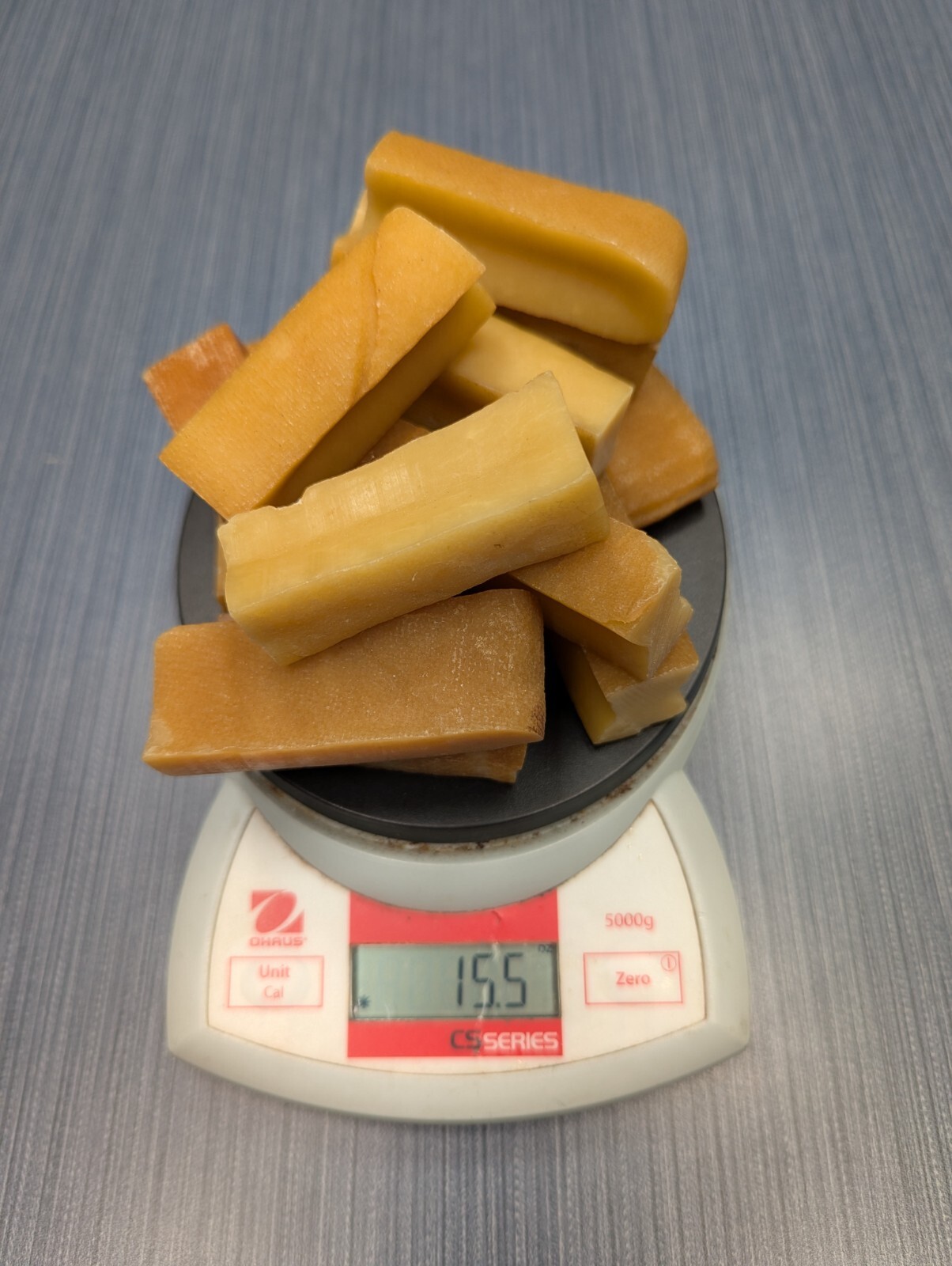 Himalayan Yak Cheese Dog Chews 2 1/2″ x 1″ Natural Milk Treats Small 15-16 oz