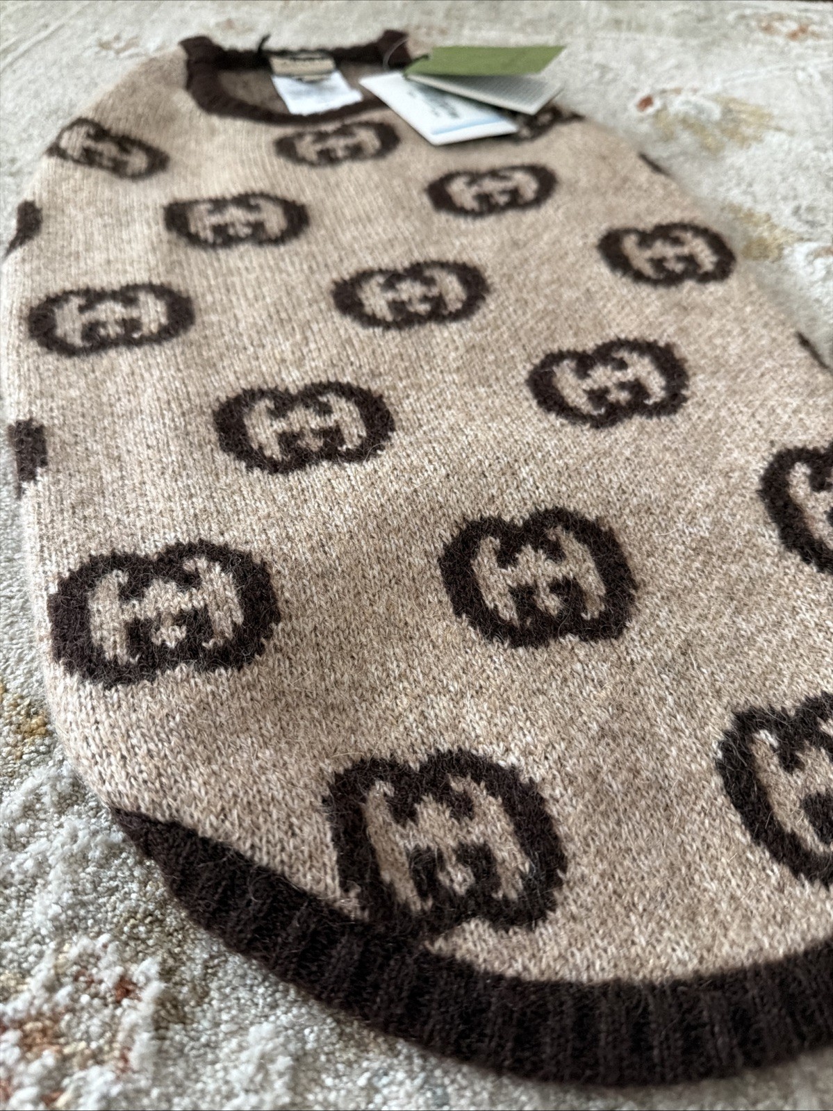 New 2026 Authentic Gucci GG Jumbo Logo Dog Sweater Clothes Tan Brown Size L