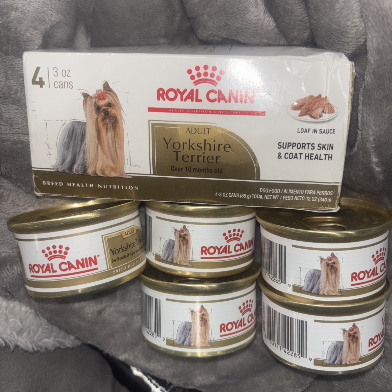 Royal Canin Yorkshire Terrier Adult 3 Ounce Can (Pack of 9) No artificial color