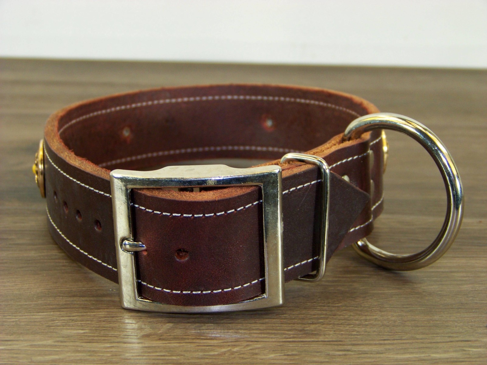 1 – 1/2 Inch-Wide Top Quality Leather Dog Collar W/ Flower Concho Made in USA