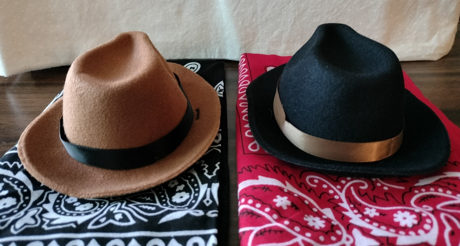 NEW ~ DOG COSTUME COWBOY HAT AND BANDANA ~ BLACK, TAN, RED ~ 2 SET ~ ADJUSTABLE