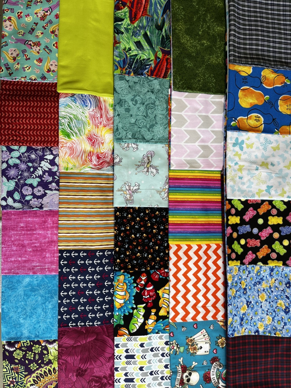 100 Dog Grooming BANDANAS EVERYDAY Finished PET SCARF TieOn XS S M L XL mix