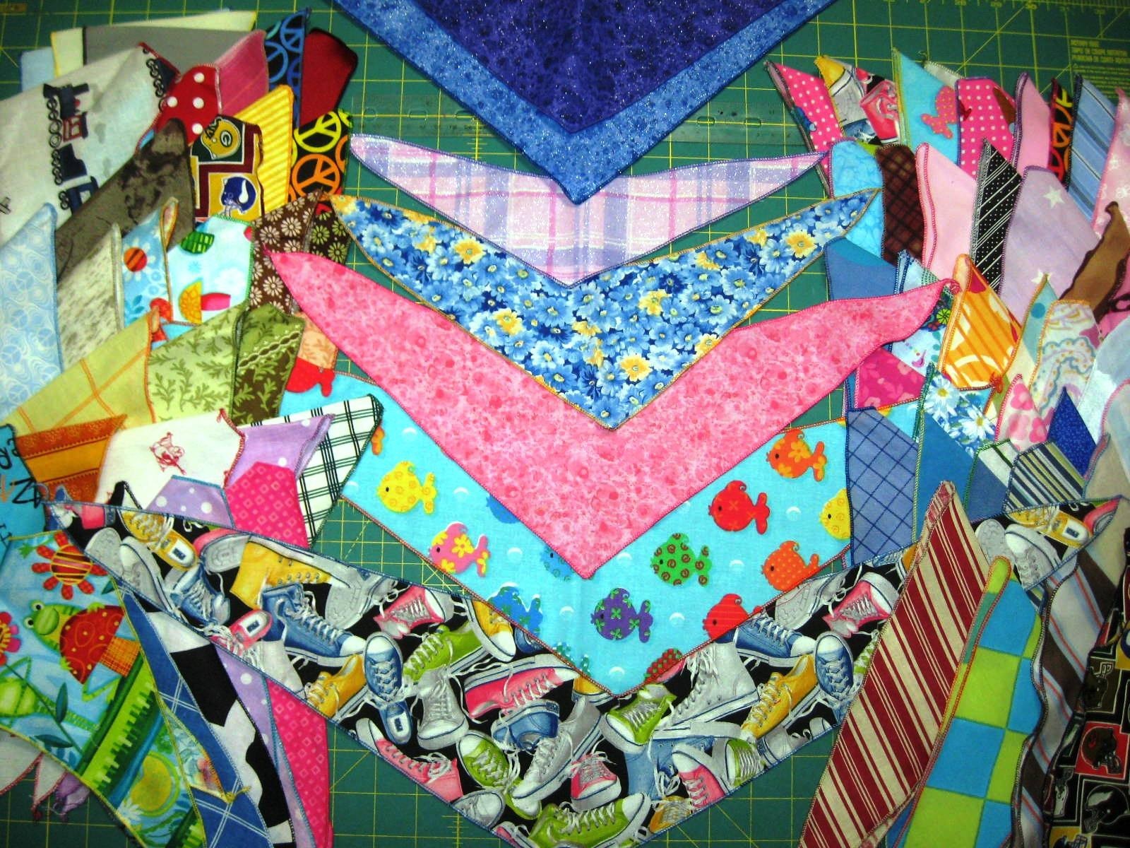 100 Dog Grooming BANDANAS EVERYDAY Finished PET SCARF TieOn XS S M L XL mix