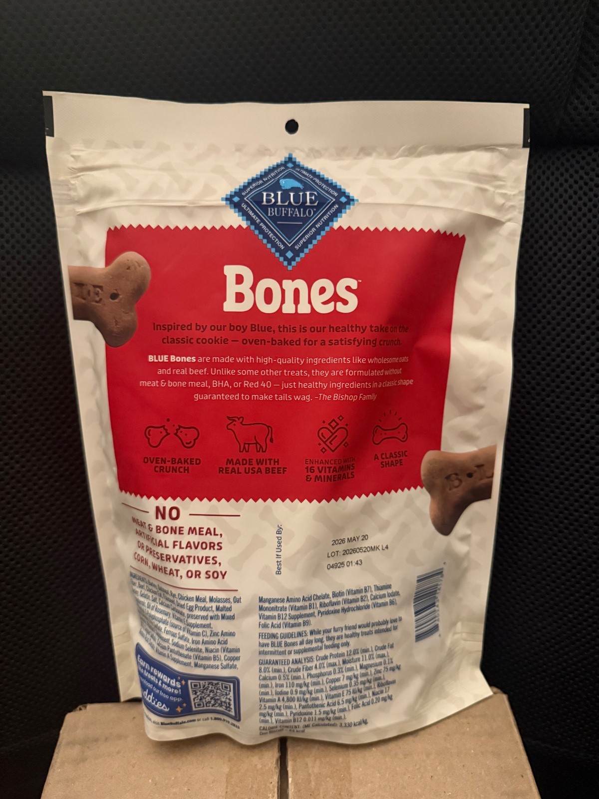 Blue Buffalo Bones Classic Biscuits For Medium-Size Dogs (16 oz)