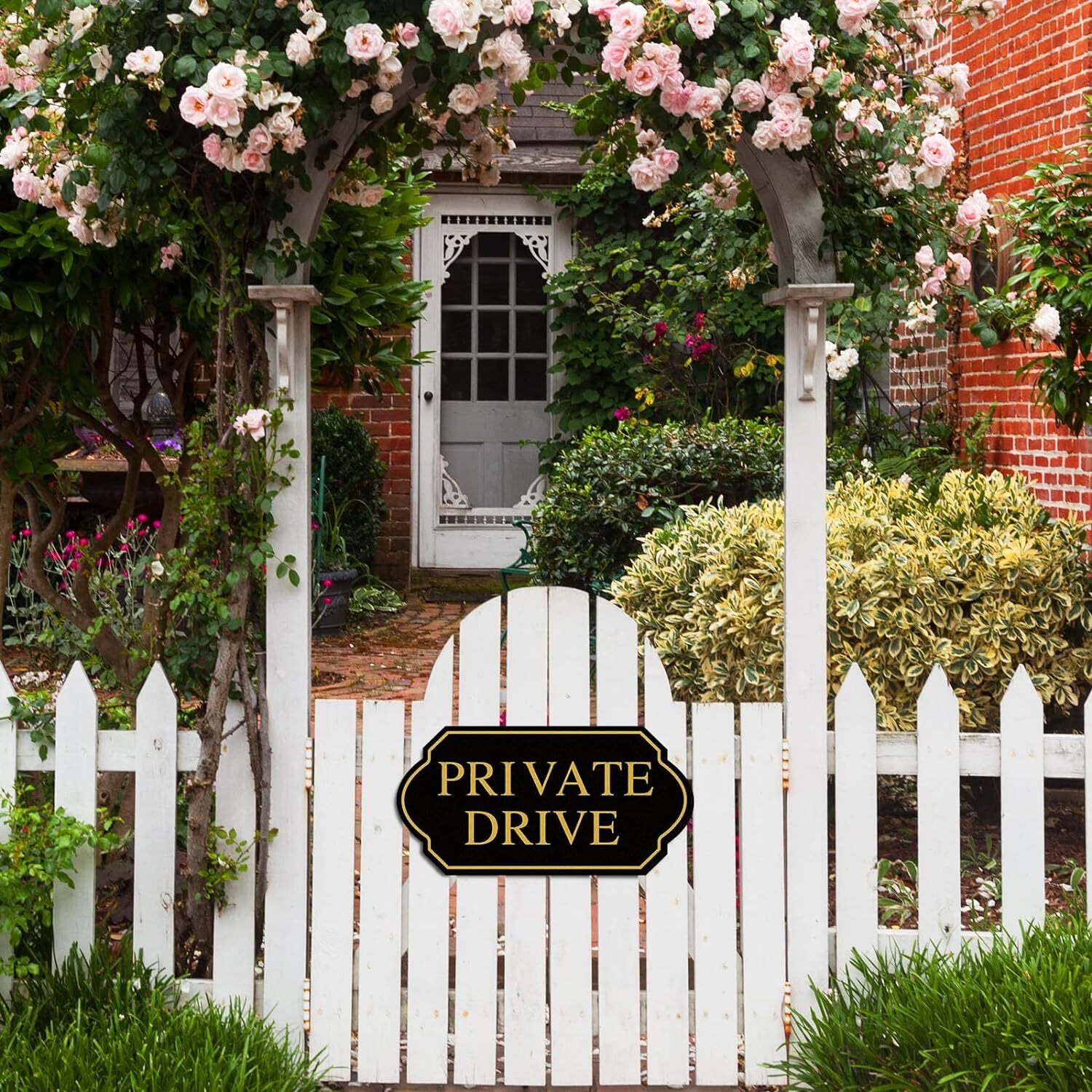 Oudain Private Drive Sign 7.09 x 3.54 Inch Small Black as picture shown