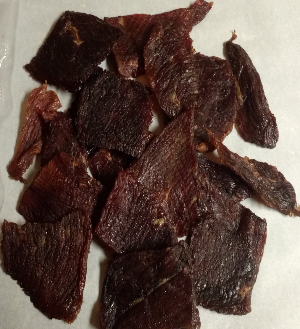 Natural Beef Jerky Dog Treats – 100% Beef, Made In USA, No Chemicals Or Fillers!