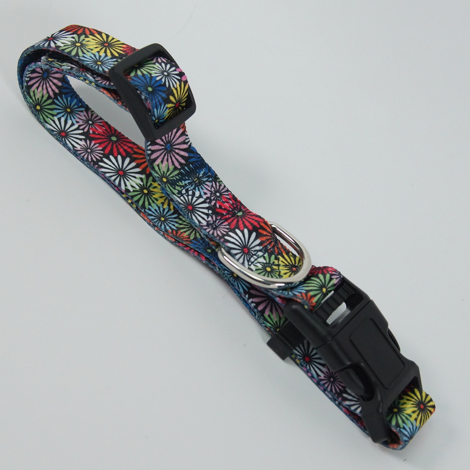 Chrysanthemum Flower Design Adjustable Dog Collar S/M/L Durable Nylon Pet Collar