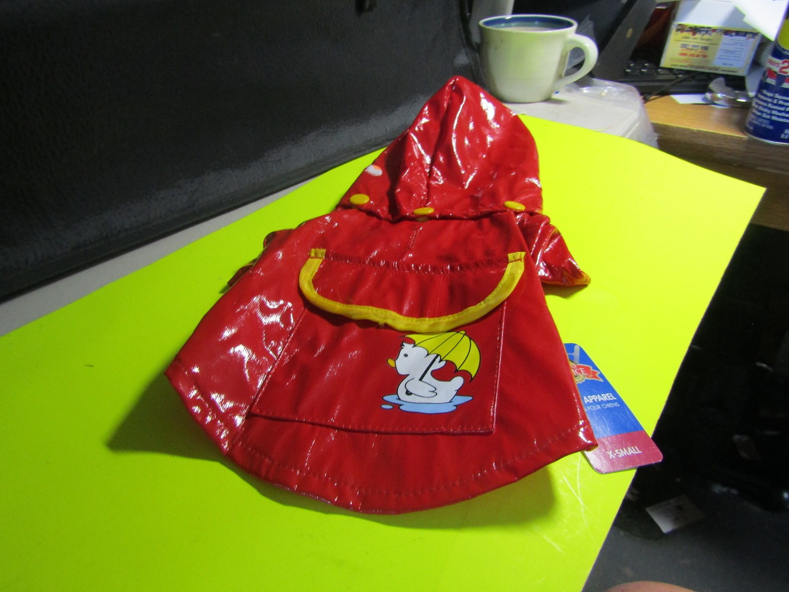 Chihuahua Rain Coat Xtra Small Grreat Choice Dog Apparel w Pocket Free Shipping