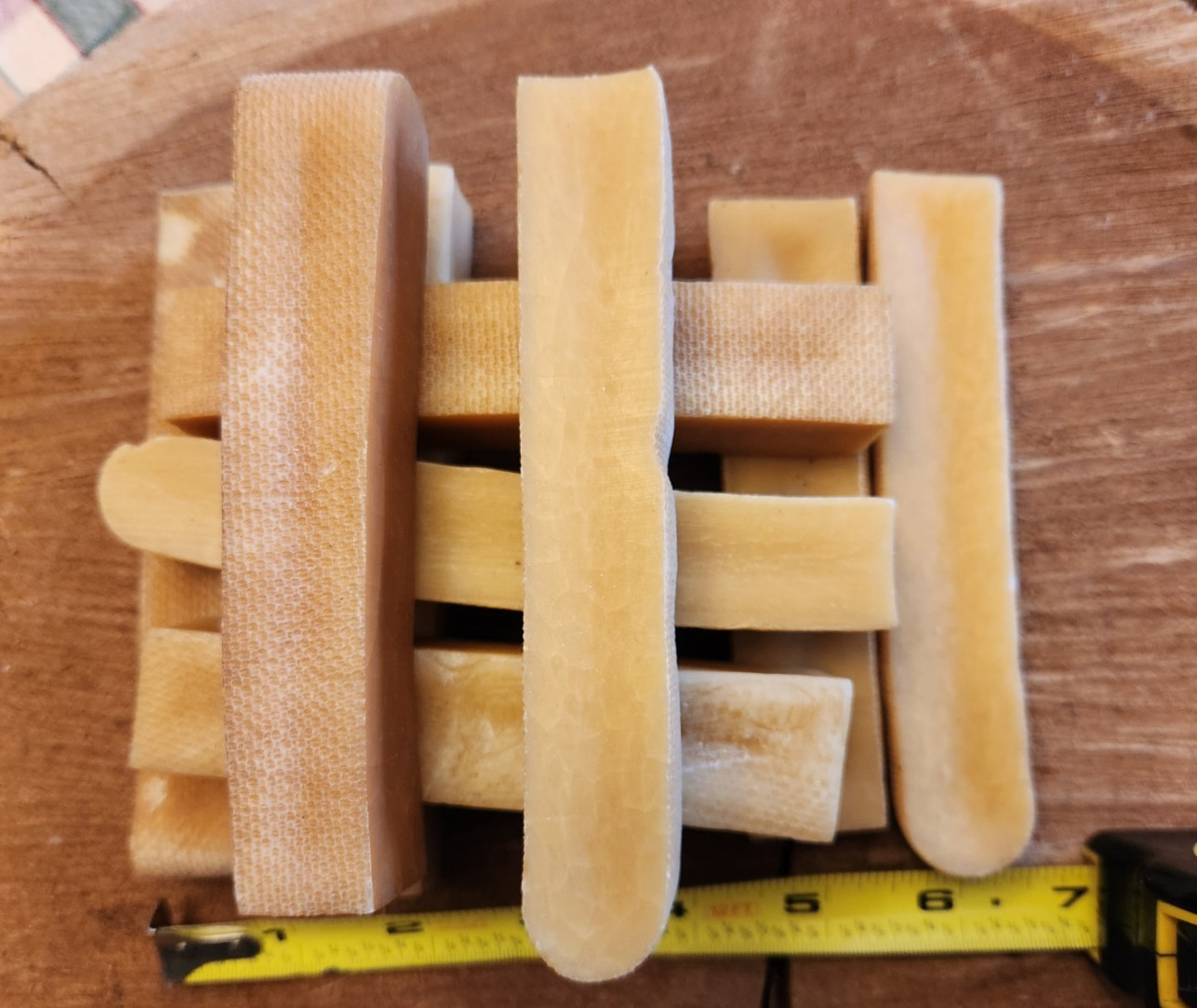 Himalayan Yak Bones Dog Chew Treats for Small/Medium Dogs-10 Chews each 5″ long