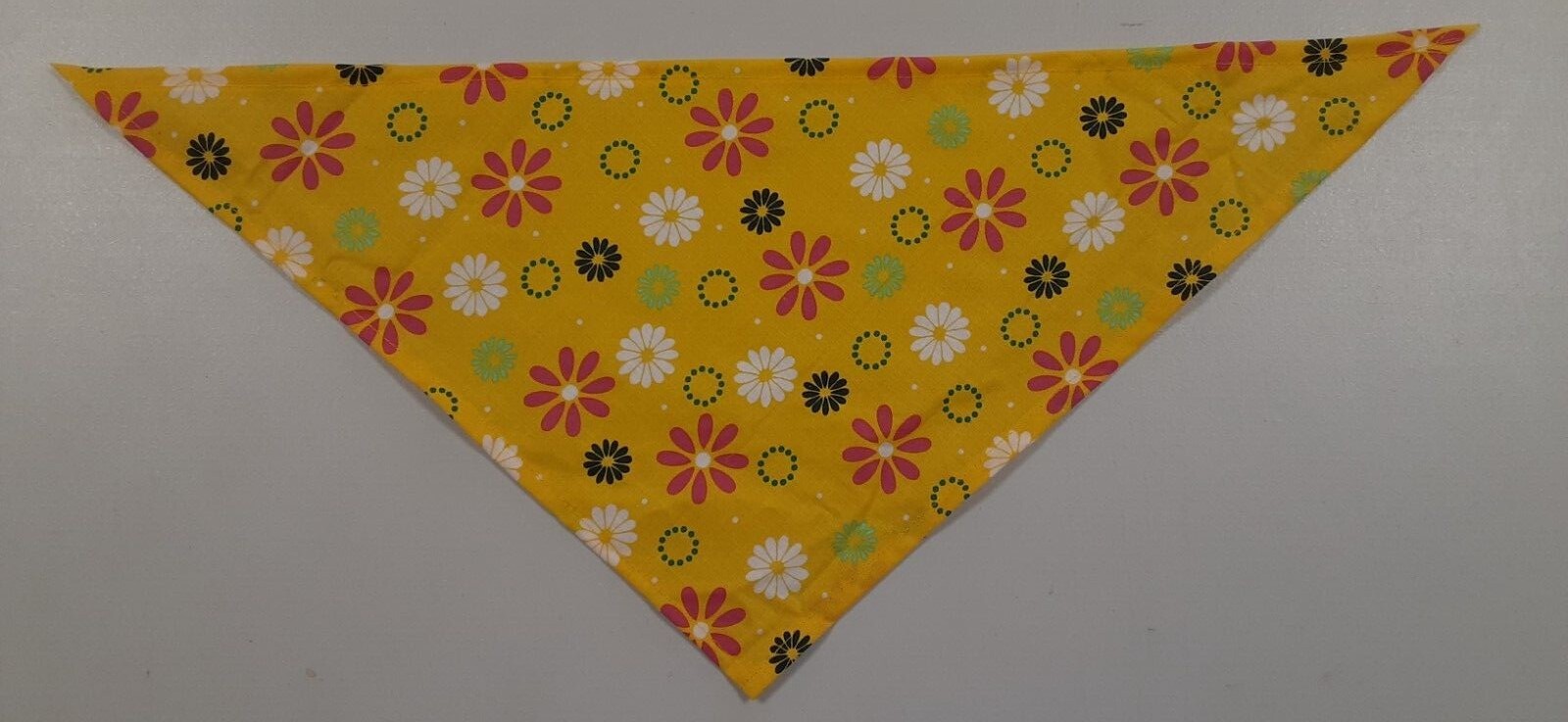 Dog Bandana/Scarf, Tie On, Gold, Daisies, S, L