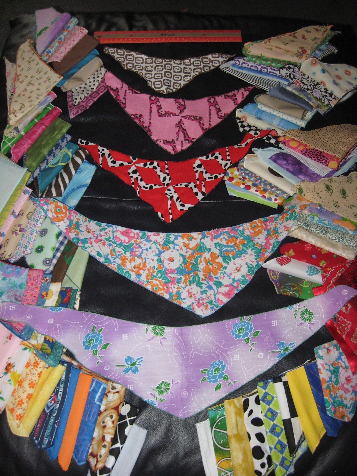 50 Dog Grooming BANDANAS EVERYDAY Finished PET SCARF TieOn BANDANNA XS S M L XL