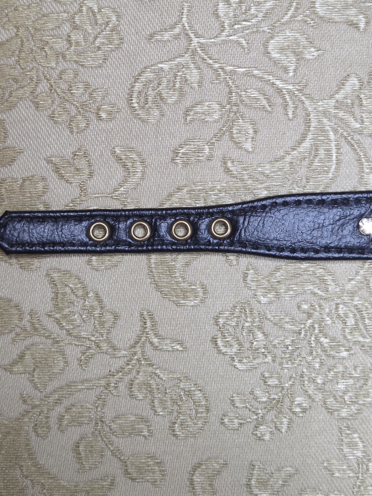 Vintage Xtra Small Fancy Collar Size XS Tiara Rhinestones