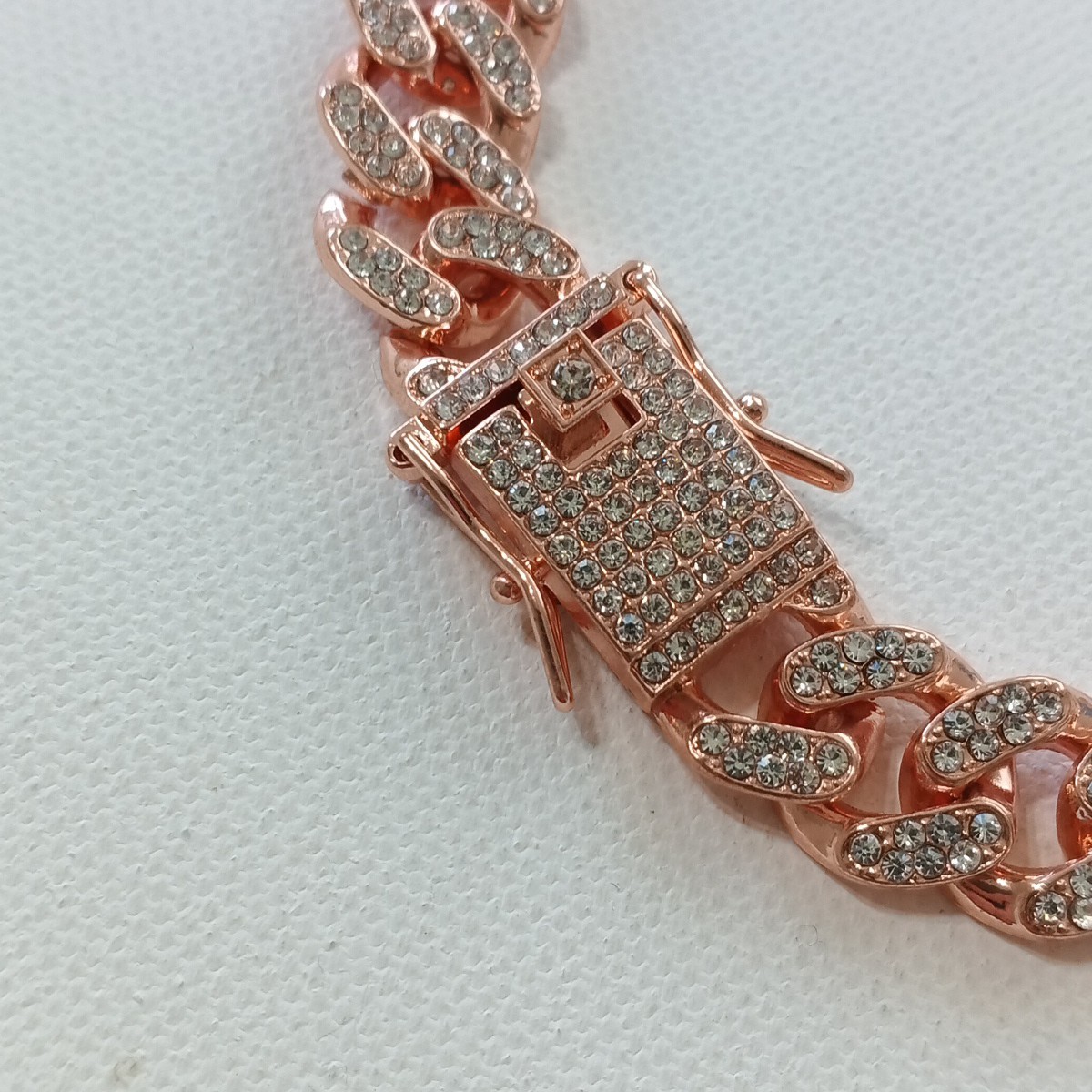 Chihuahua Dog Necklace Glamour Rhinestone Cuban Link Rose Gold Stainless Steel