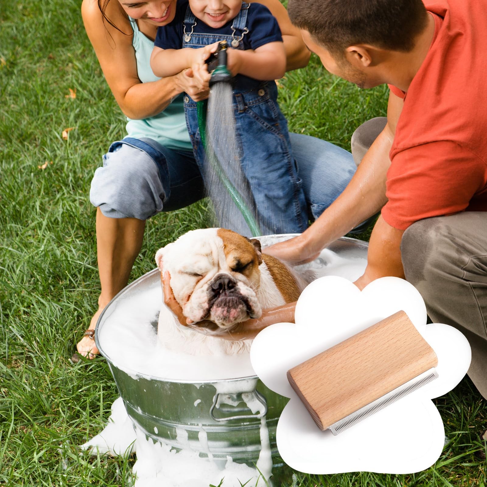 Wooden Pet Deshedding Brush, 4.3in/11cm Ergonomic as shown in the picture