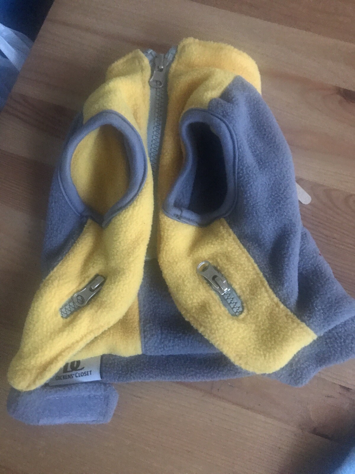 DC Dog Cloths 5 Pieces Size Sm 2 Fleece Jack,1 Rain Ponch ,Shirt &jacket